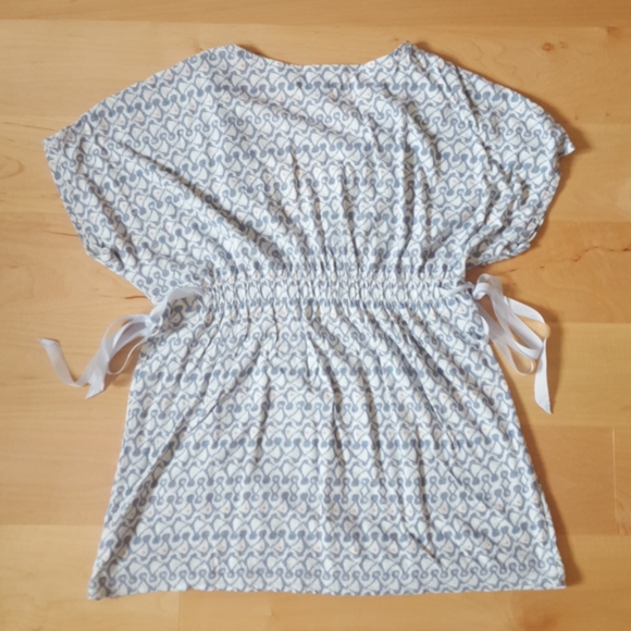 American Eagle Blue and White Bohemian Top - Picture 4 of 4